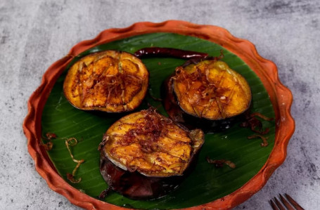 Begun Bhaja Thali