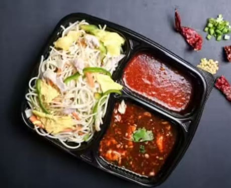 Egg Hakka Noodles With Chilli Chicken/Paneer/Fish