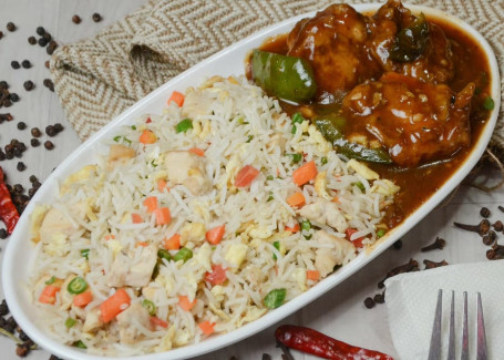 Veg Fried Rice Chilli Paneer/Chicken/Fish (3 Pc)