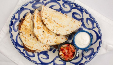 Quesadillas (3 Pcs)