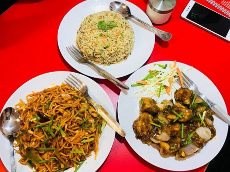 1 Plate Mixed Fried Rice , 1 Plate Veg Hakka Noodles,Chili Chicken (4 Pcs