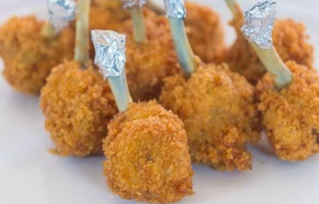 Cripsy Chicken Lollipop (Per Pc)