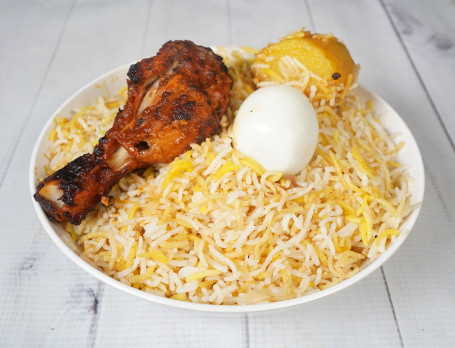 Tangri Biryani With Egg