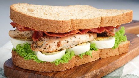 Club-Sandwich Au Poulet