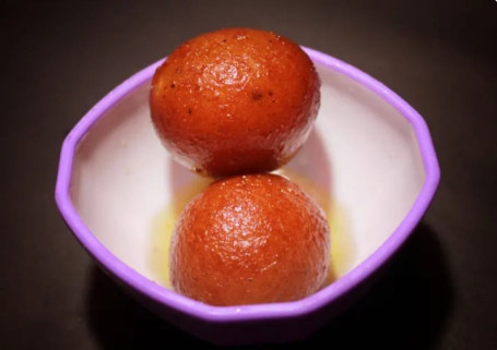 Gulab Jamun 2 Picecs