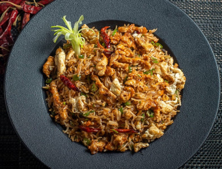 Spicy Schezwan Style Fried Rice Chicken