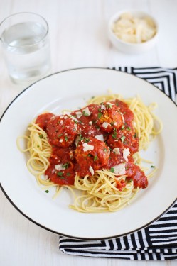 Végétalien Spaghetti Pomodoro