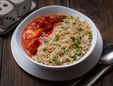 1/2 Chicken In Schezwan Sauce (Gravy) 1/2 Choice Of Rice Or Noodles