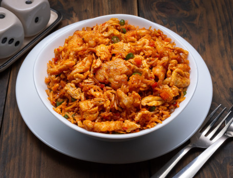 Fried Rice In Schezwan Sauce (Chicken)