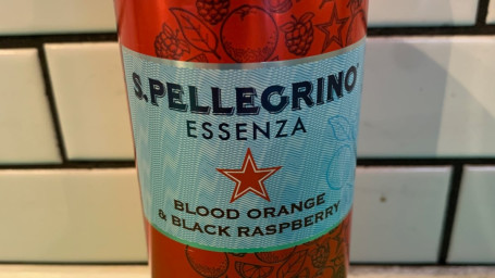 San Pellegrino Essenza Blood Orange Black Raspberry