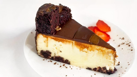 Caramel Brownie Cheesecake Slice