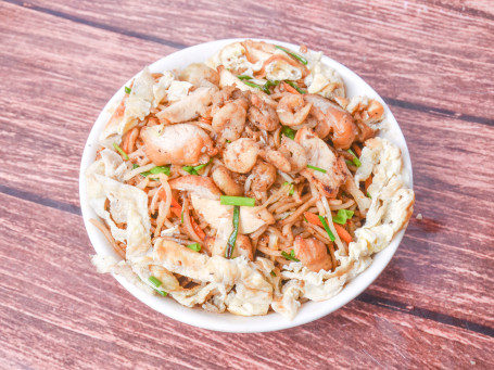 All Mix Hakka Noodle