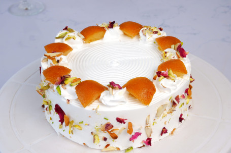 Vanilla Gulab Jamun Cake Eggless