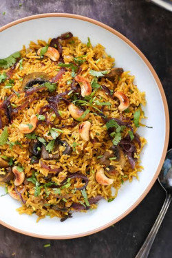 Mushroom Tawa Biryani