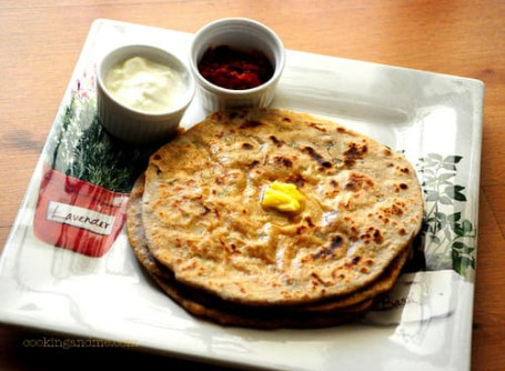 Aloo Paratha With Curd [01 Pcs]