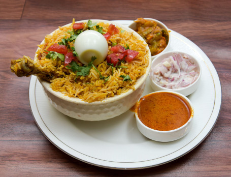 Chicken With Egg Biryani