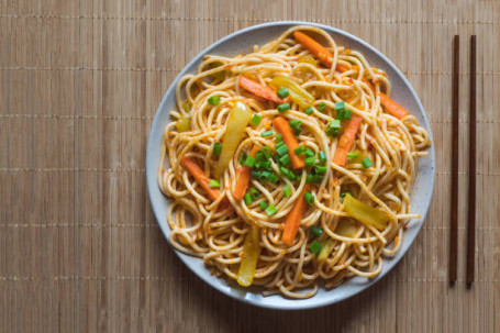 Korean Mixed Hakka Noodles