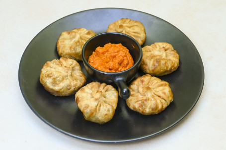 Fried Corn, Cheese Mushroom Momos (6 Pcs)