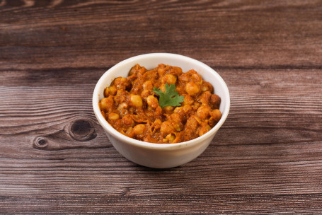 Chole Masala (500 Ml Container Served)