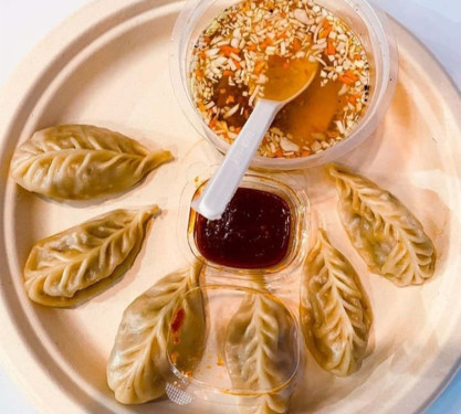 Chicken Steamed Momo (6Pieces)