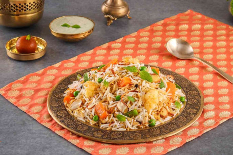 Hyderabadi Subz-E-Biryani Spicy Veg Biryani Sert 1-2]