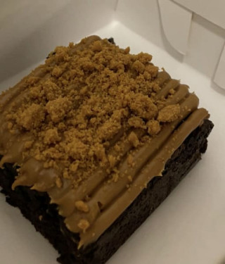 Lotus Biscoff Brownie Square