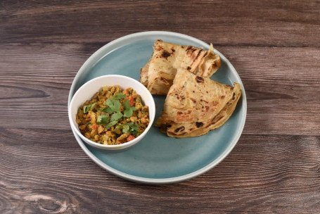 Egg Bhurji With Parantha