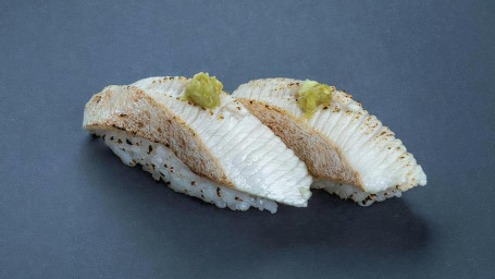 (B018) Aburi Yellowtail Sushi