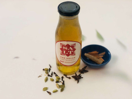 Green Tea Infused Lemon Grass Iced Tea