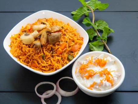 Mushroom Biryani (7 Pcs)