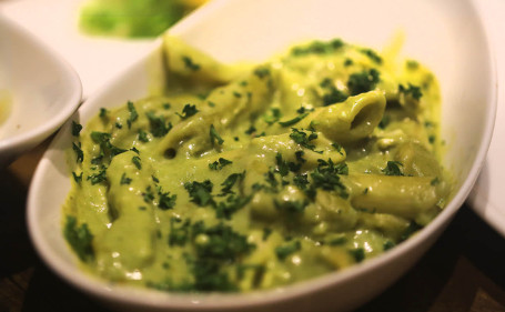 Pasta In Pesto Cream Sauce