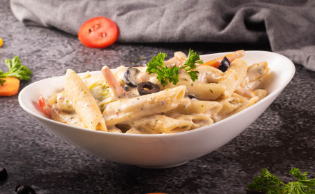 Pasta In A Creamy Mushroom Sauce