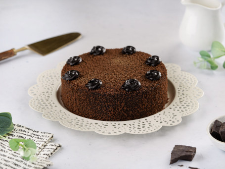 Gâteau Aux Œufs Étagé Aux Truffes Au Chocolat