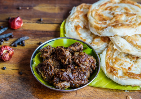 Parotta Kozhi Varutha Curry