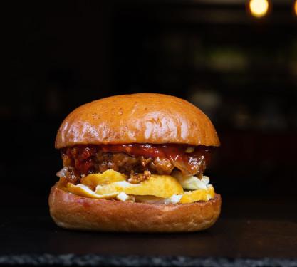 Chilli Egg Burger