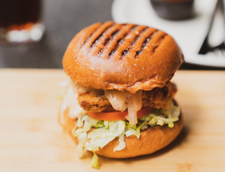 Crumbed Spicy Paneer Burger