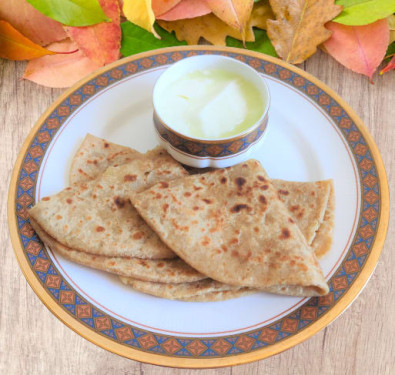 Aloo Paratha 2 With Curd