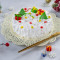 Gâteau de la forêt blanche sur le thème de la neige de Noël