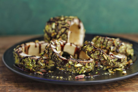 Pistachio Chimney Cake