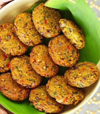 Masala Vada 2 Pc)