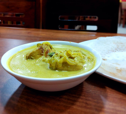 Alleppey Chicken Curry