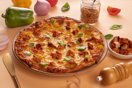 Madras Chicken Tikka Pizza