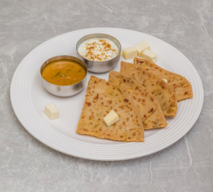 Stuffed Paratha Combo [Paneer]