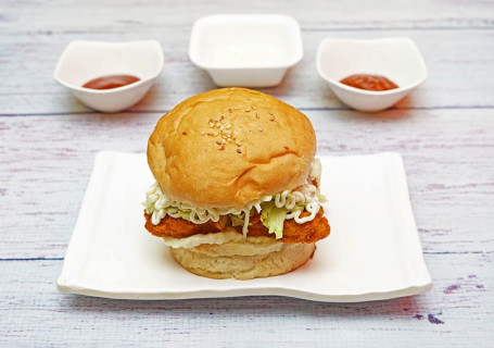 Crspy Chicken Burger With Cheese