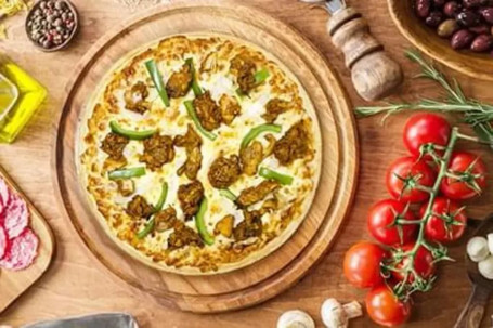 Chicken Chettinadu Pizza