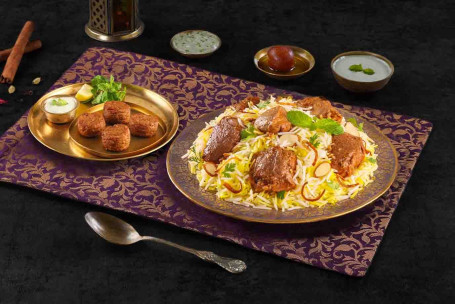 Combo Célébration Solo Avec Dum Gosht Biryani Murgh Kefta Kebabs