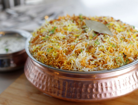 Dum Biryani Without Pieces Family