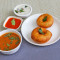 Medu Vada (2 Pcs With Sambhar Chutney)