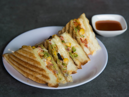 Vadigam Special Club Sandwich