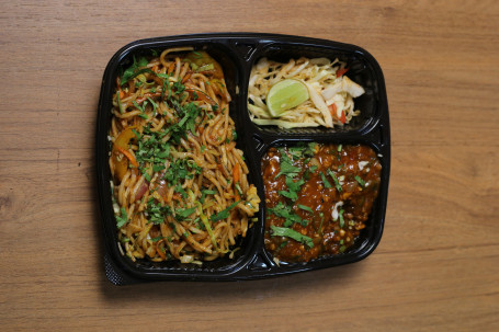 Manchurian With Hakka Noodles Combo